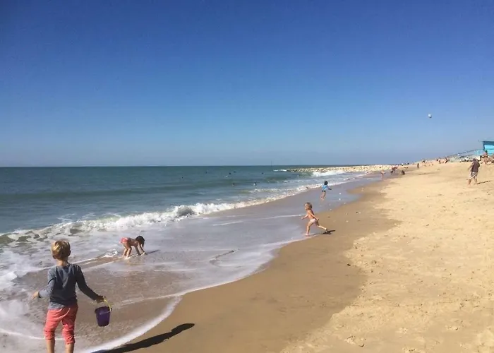 La Maison D'ete De Mes Parents Nyaraló *